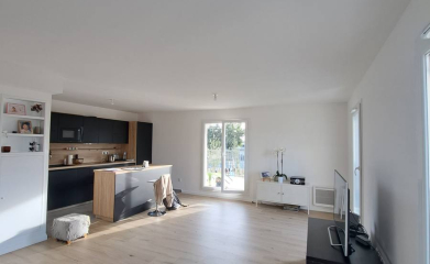Création d’ambiance, décoration et agencement sur mesure dans un espace de vie à Osny 95 image 