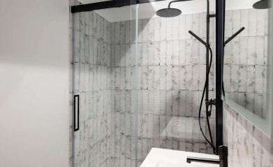 Rénovation totale d'une salle d'eau à Auvers-sur-oise (95) image 