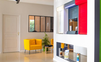 Agencement et décoration d'un showroom à Compiègne dans l'Oise 60 image 