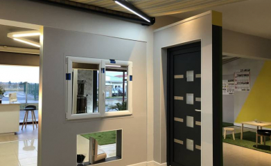 Agencement et décoration d'un showroom à Compiègne dans l'Oise 60 image 