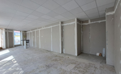 Agencement d’un nouveau showroom monsieur store à Saint-Maur-des-Fossés (94) image 